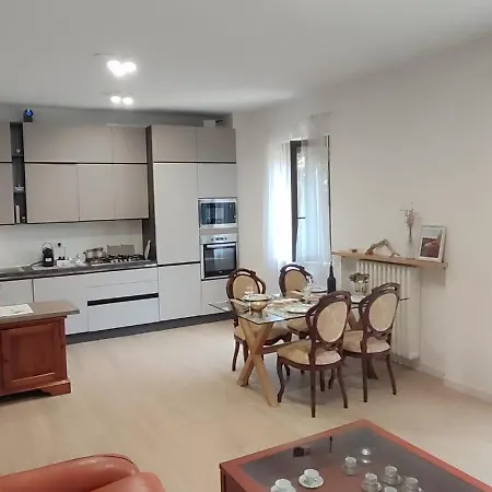 アパート La Casa Di Francesca *